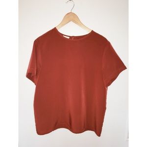 Beautiful Burnt Orange Top!